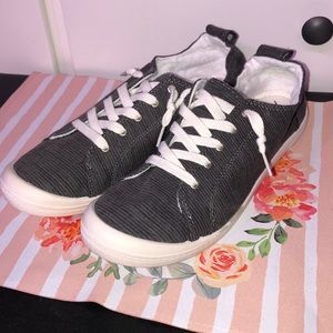 American Eagle size 12 NWT